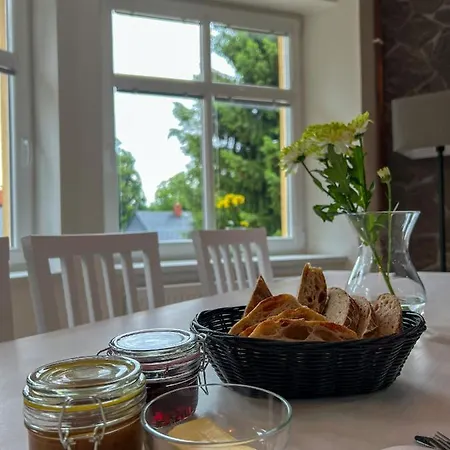 Luft Hotel